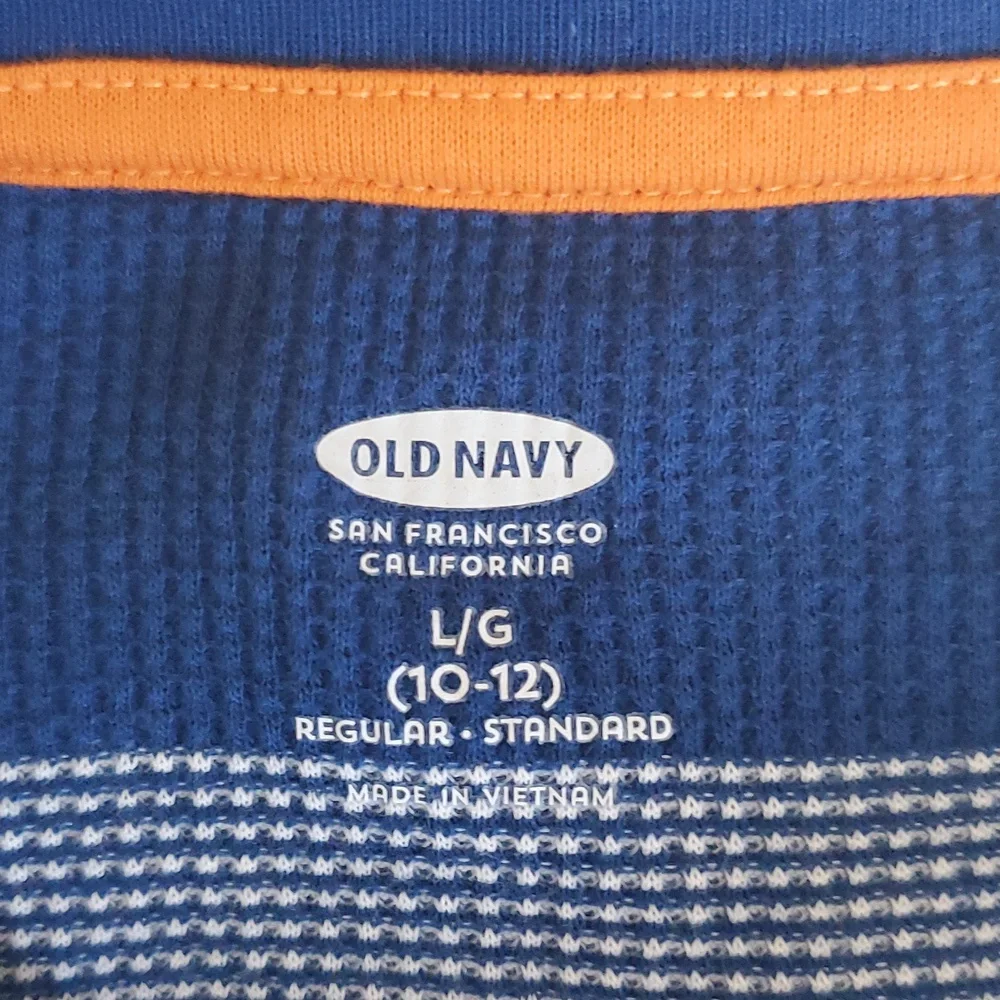 Old Navy long sleeve striped shirt